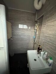 Blk 946 Tampines Avenue 4 (Tampines), HDB 4 Rooms #568790451